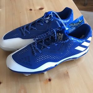NWT Adidas “Lite Strike” cleat